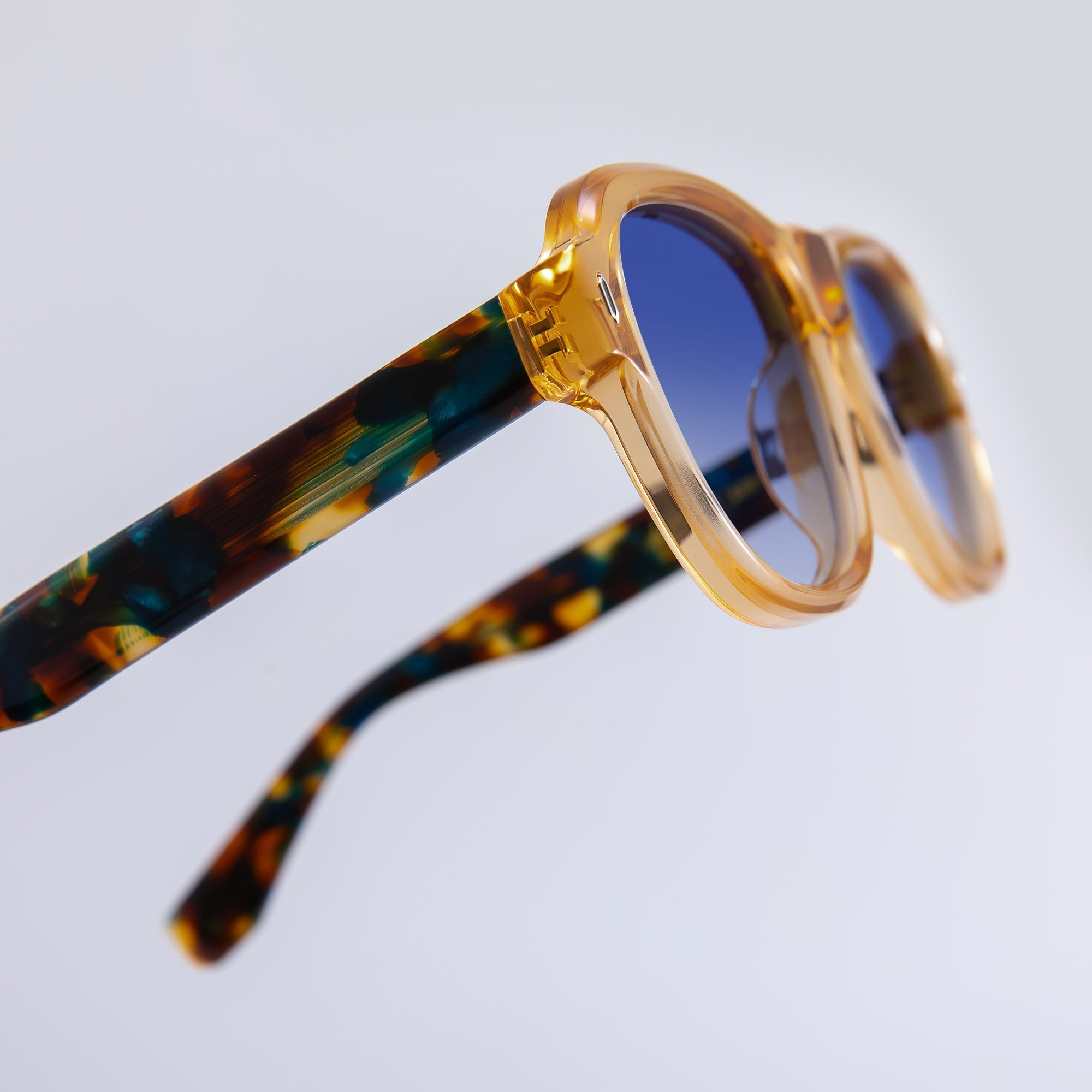 Donahugh-sunglasses-tortoise