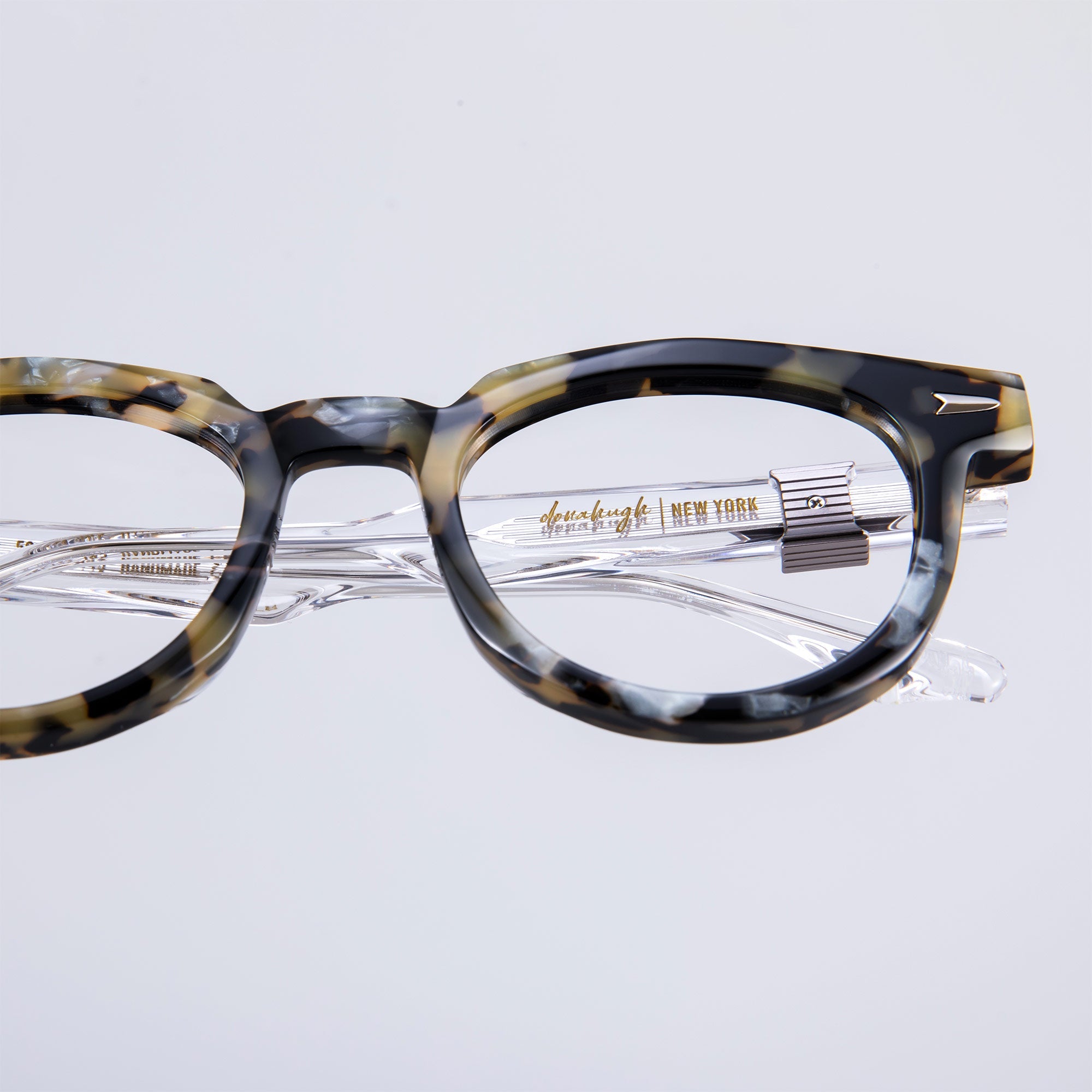 Donahugh-eyeglasses-tortoise