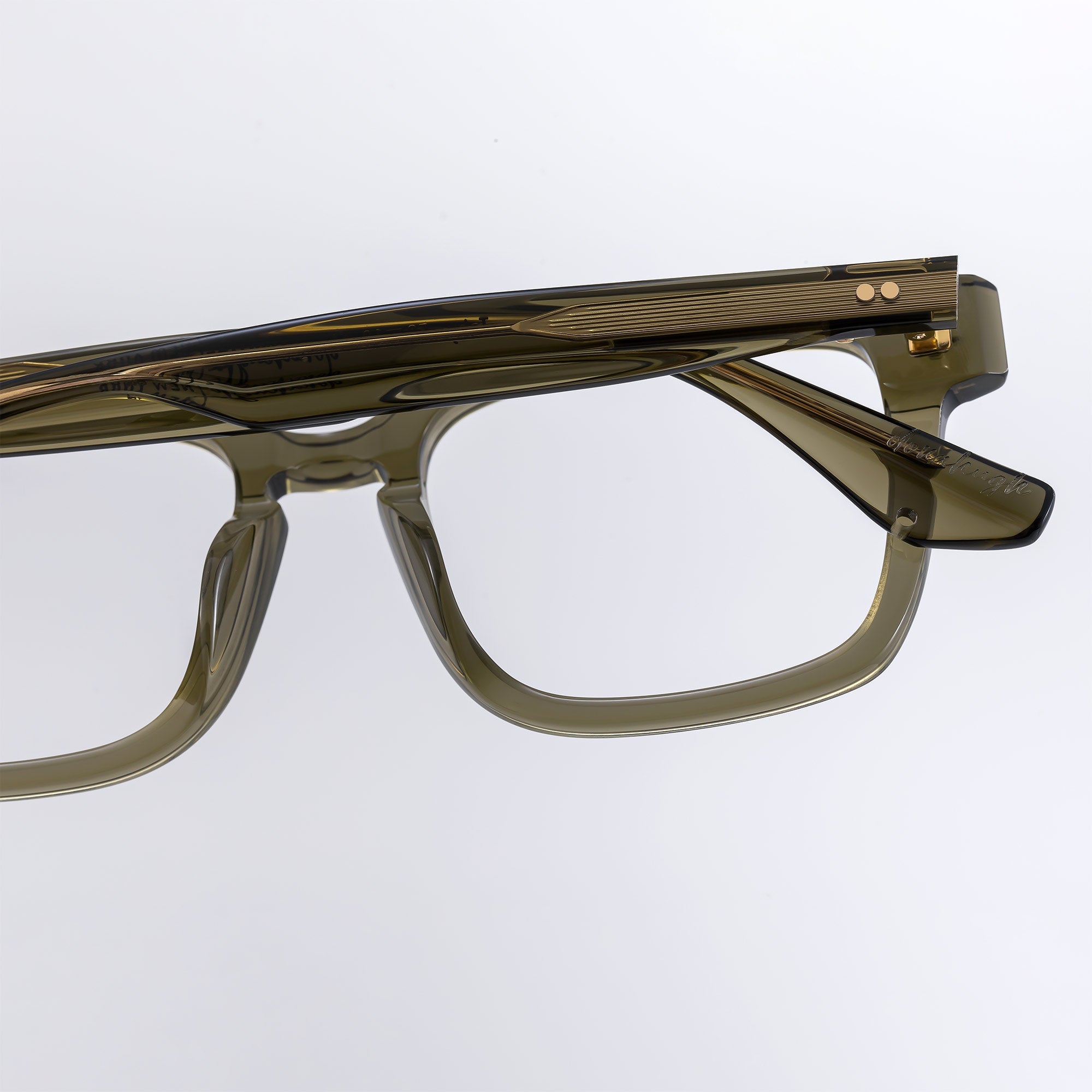 Donahugh-eyeglasses-oliver